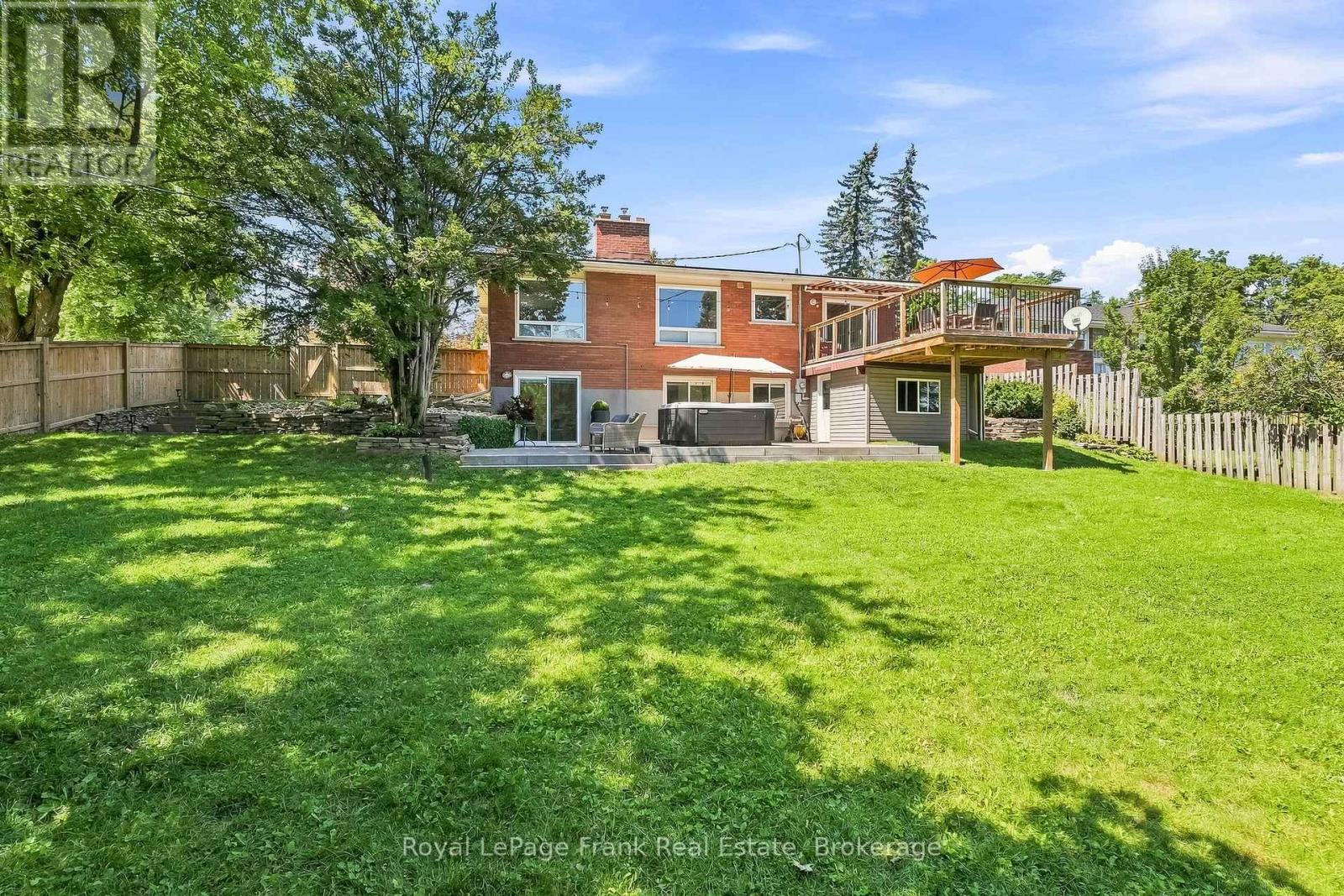 2 CRESTWOOD AVENUE - Image 36