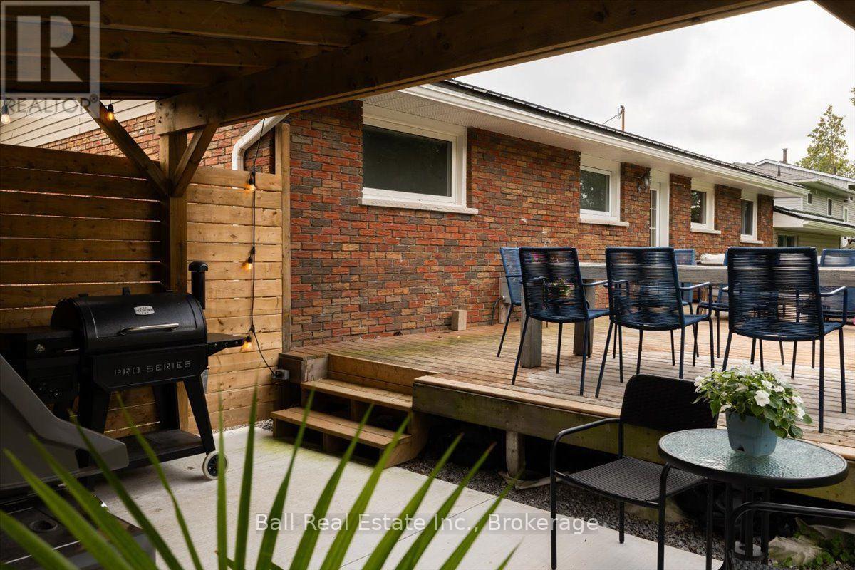 776 DONOGHUE CRESCENT - 42