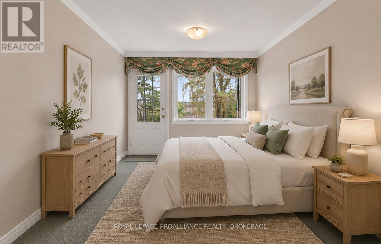 209 FAIRWAY HILL CRESCENT - Image 36