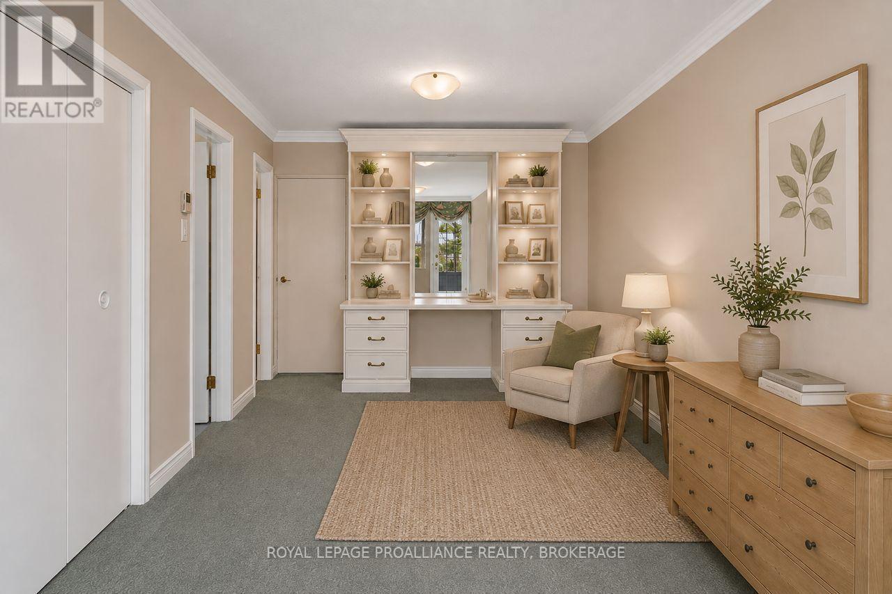209 FAIRWAY HILL CRESCENT - 38