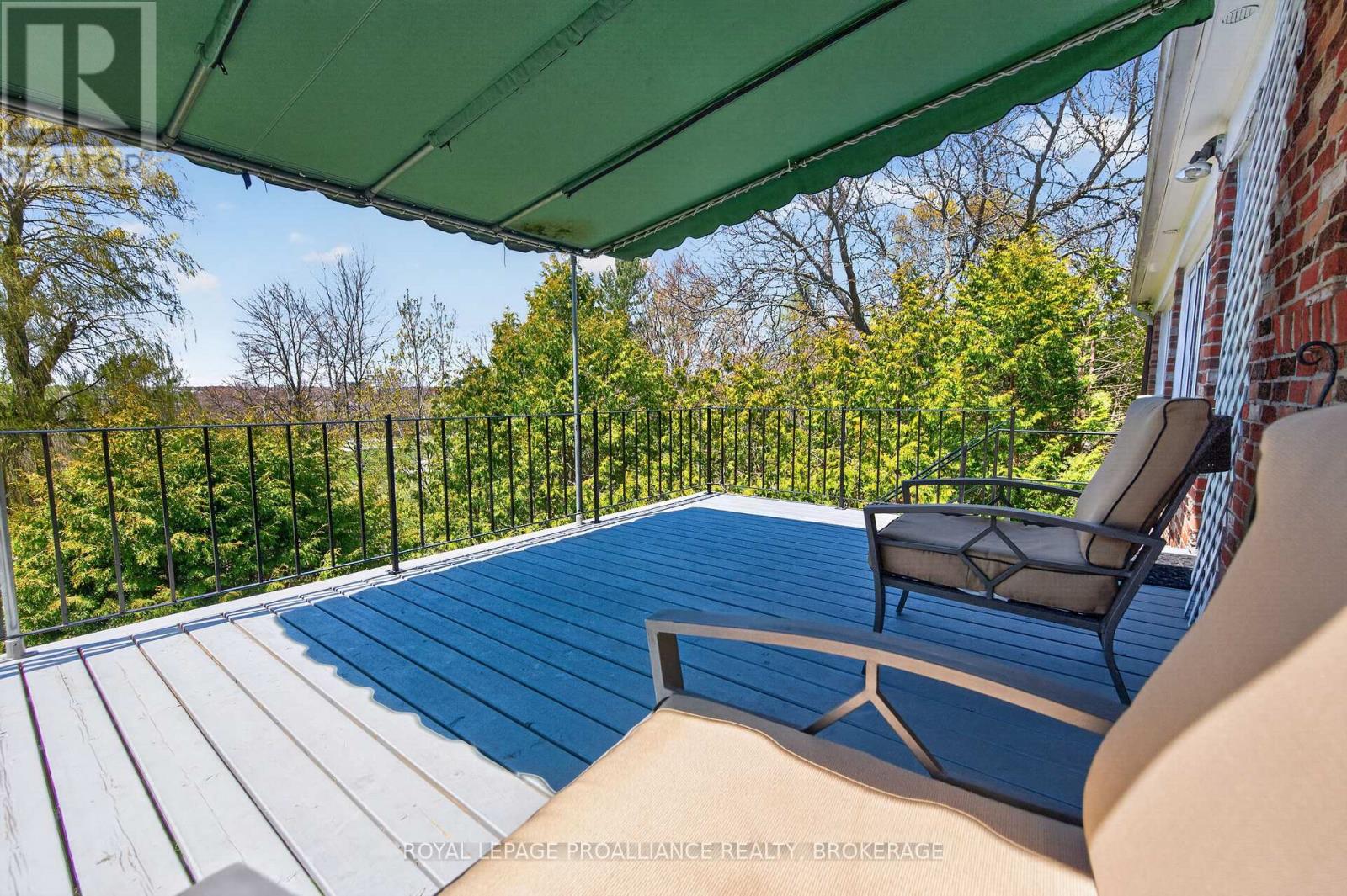 209 FAIRWAY HILL CRESCENT - Image 42