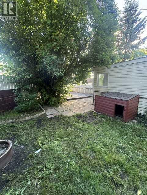 5147 53 Street - Photo 5