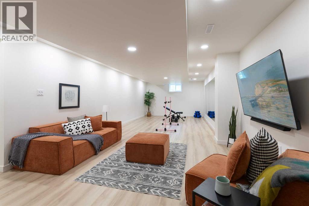 1280 4 Avenue - 32