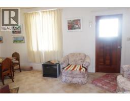 311 7th Avenue E, Assiniboia, SK S0H0B0 Photo 13