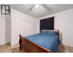 Primary Bedroom - 597 Binns Street, Trail, BC V1R3L3 Photo 9