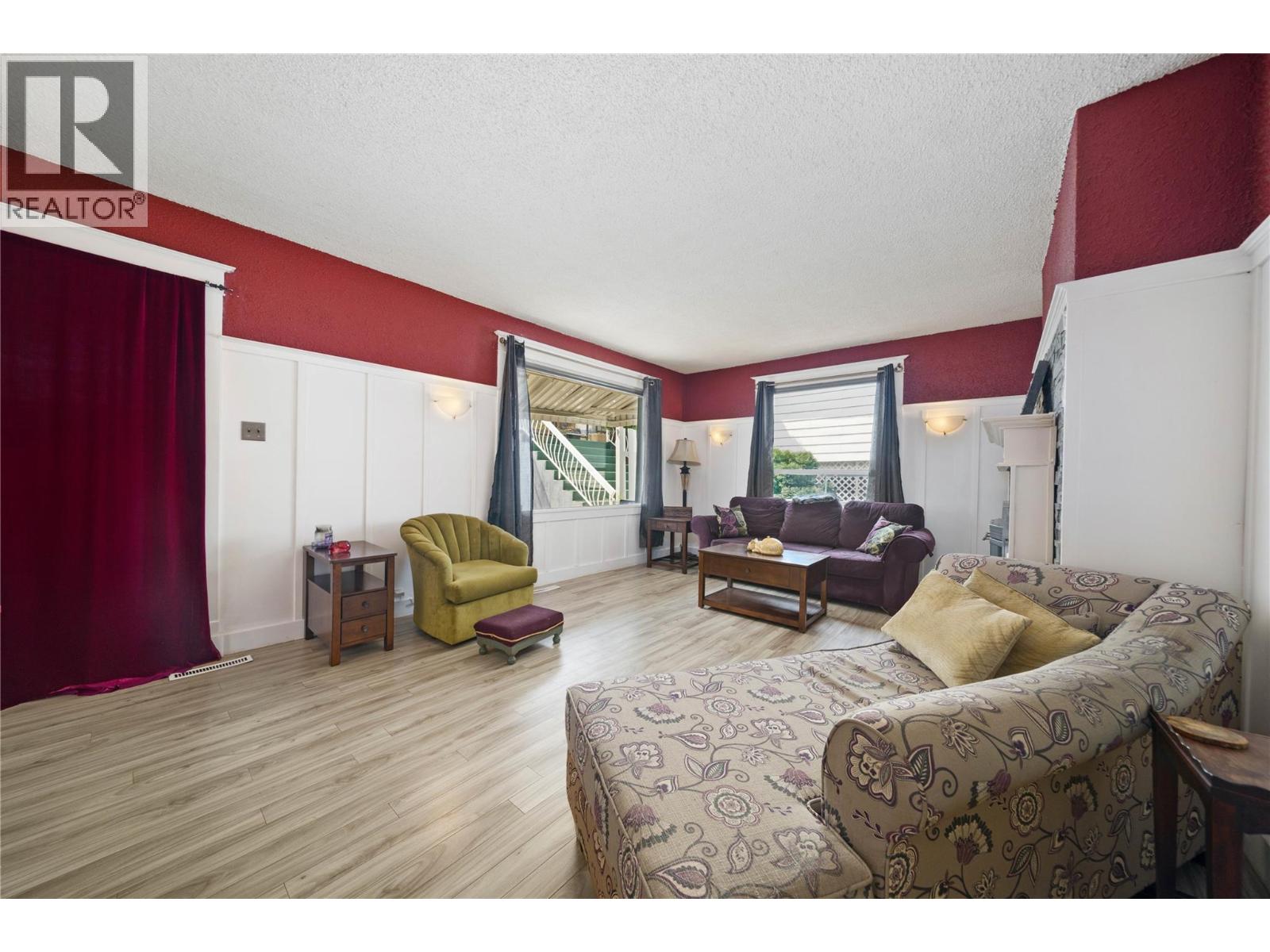 597 BINNS Street - 15