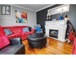 130 Green Acre Drive thumbnail 4