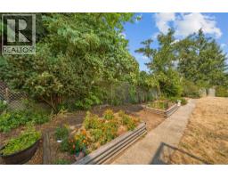597 Binns Street, Trail, BC V1R3L3 Photo 39