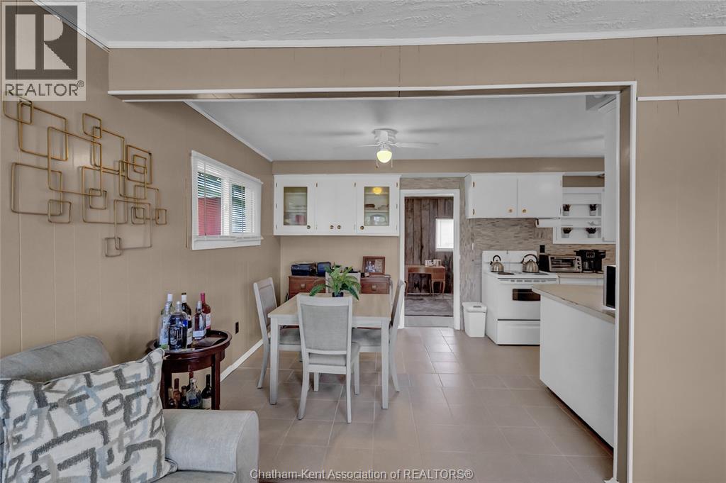 150 Peel STREET - 15