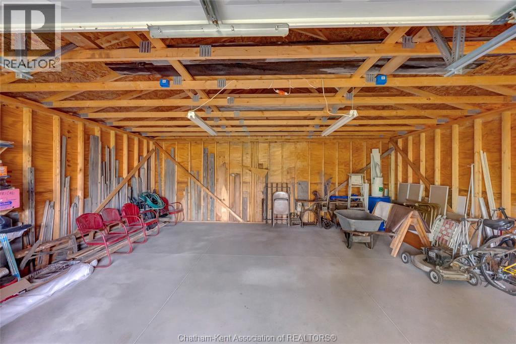 150 Peel STREET - 33