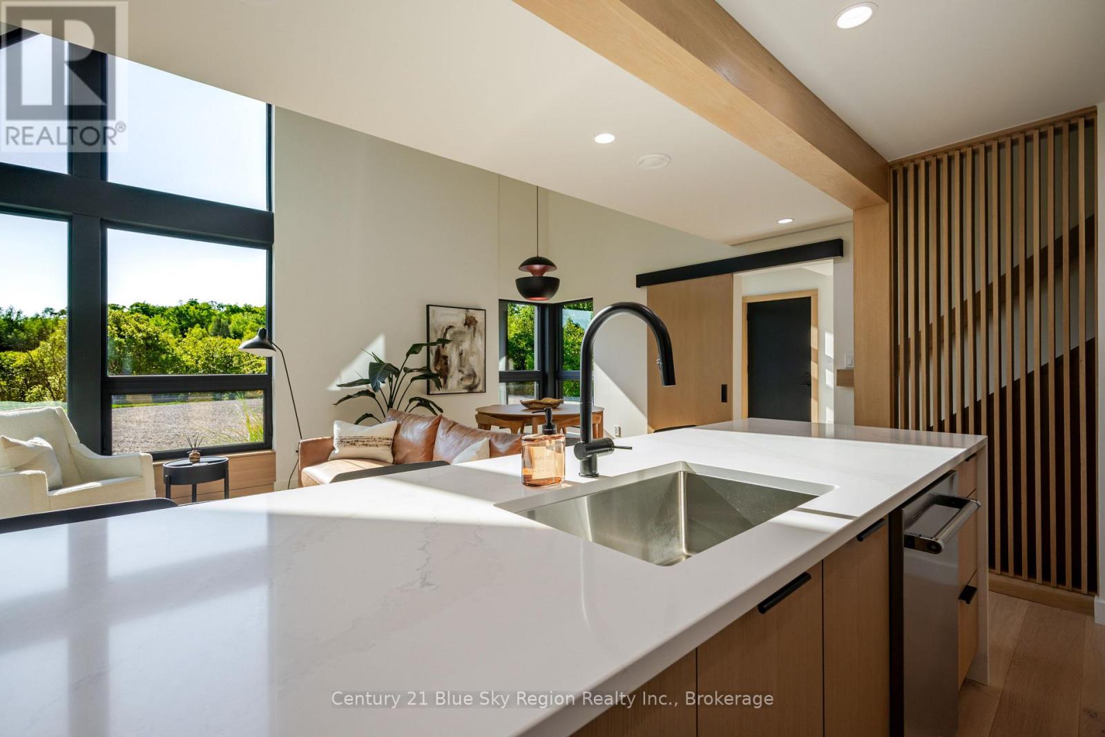 466 OUELLETTE ROAD - 15