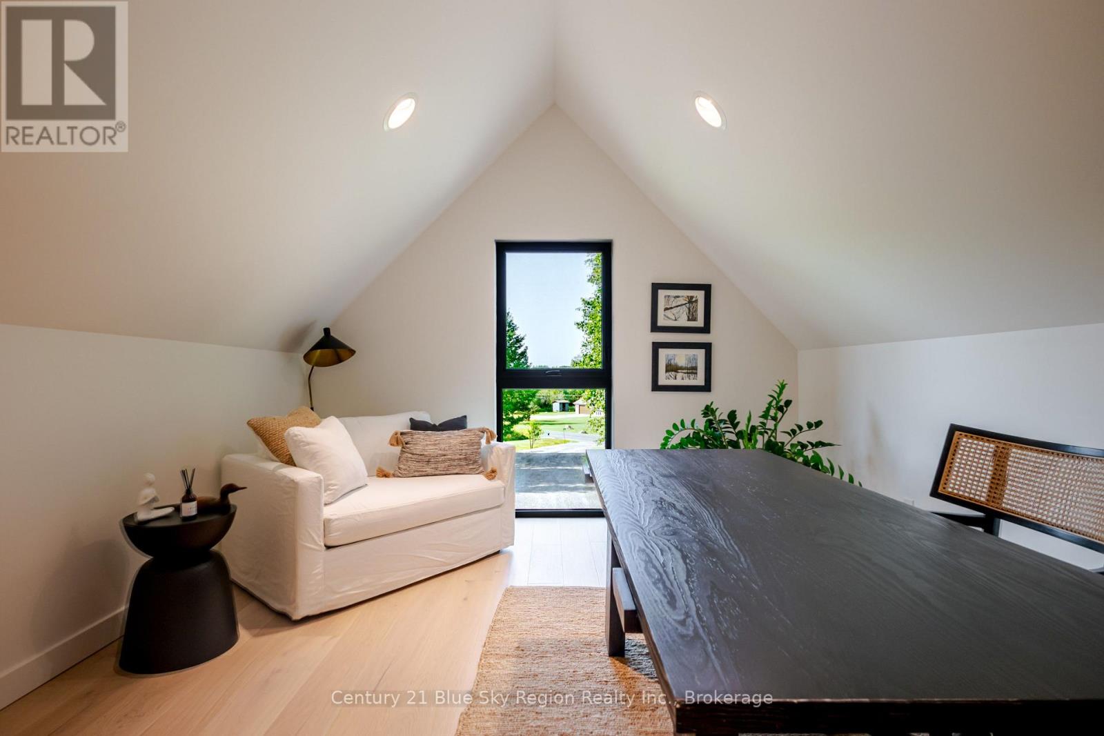 466 OUELLETTE ROAD - Image 38