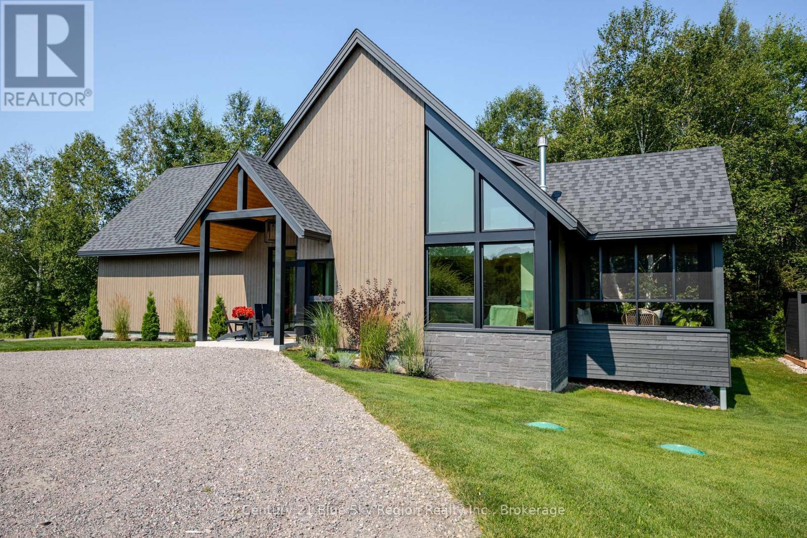 466 OUELLETTE ROAD - 50