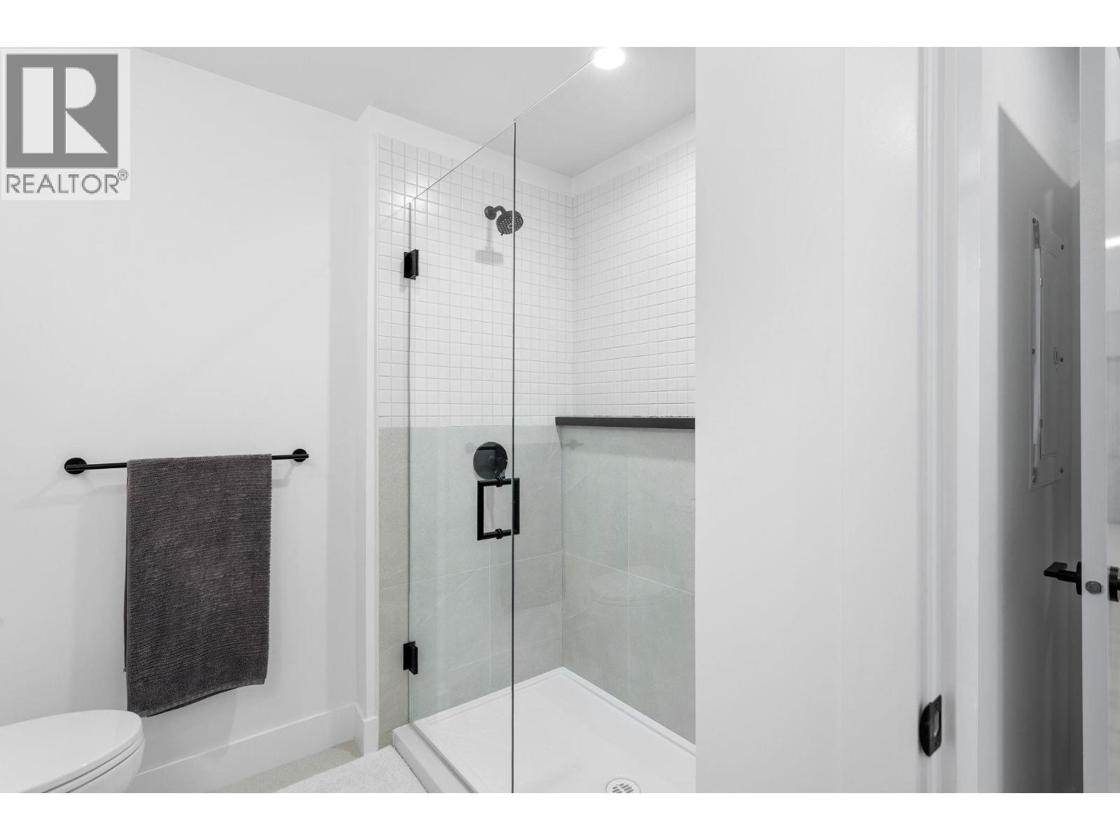 216 3055 MURRAY STREET, Port Moody