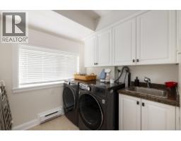 4050 St. Pauls Avenue, North Vancouver, BC V7N1T5 Photo 37