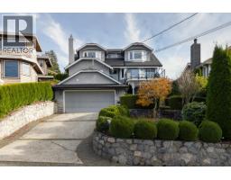 4050 St. Pauls Avenue, North Vancouver, BC V7N1T5 Photo 9