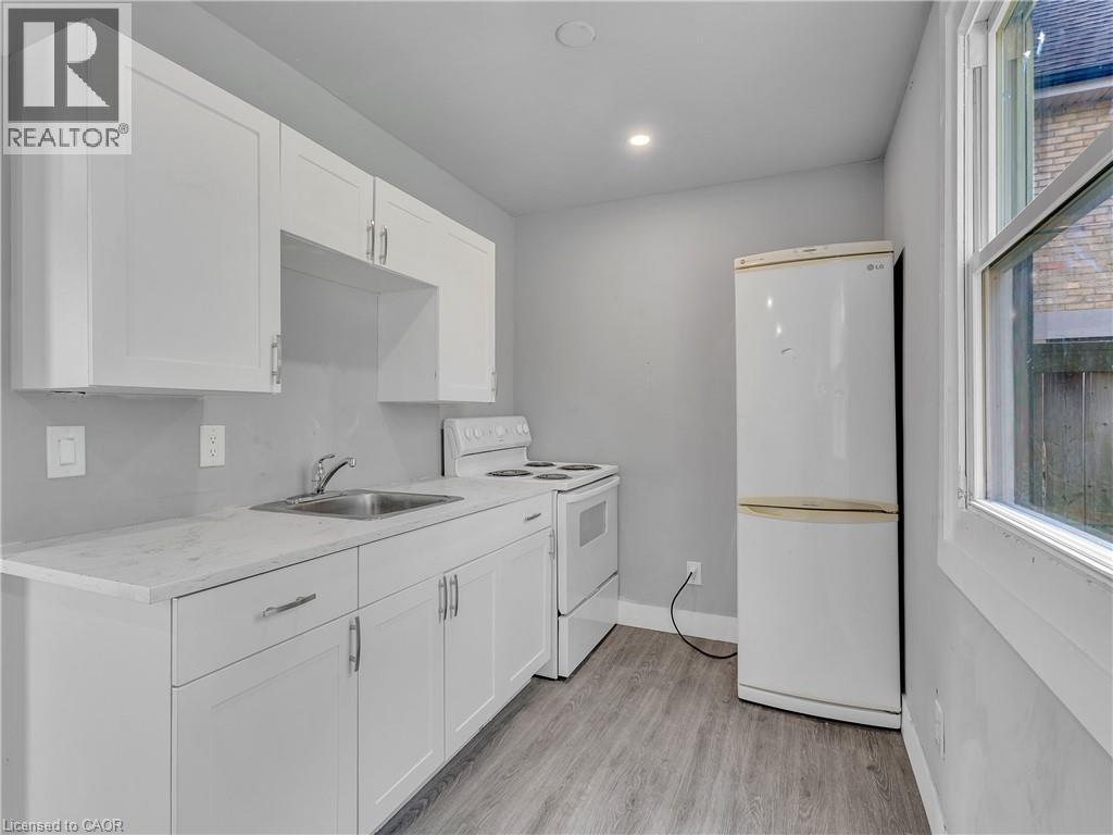 1 Bed, 1 Bath Apartment for Rent in London – 338 HAMILTON Road Unit# 3, London - Image 9