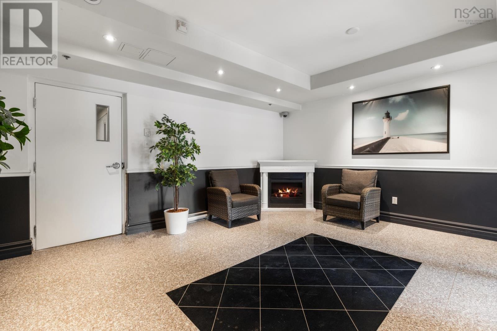#207 5505 Falkland Street - 21