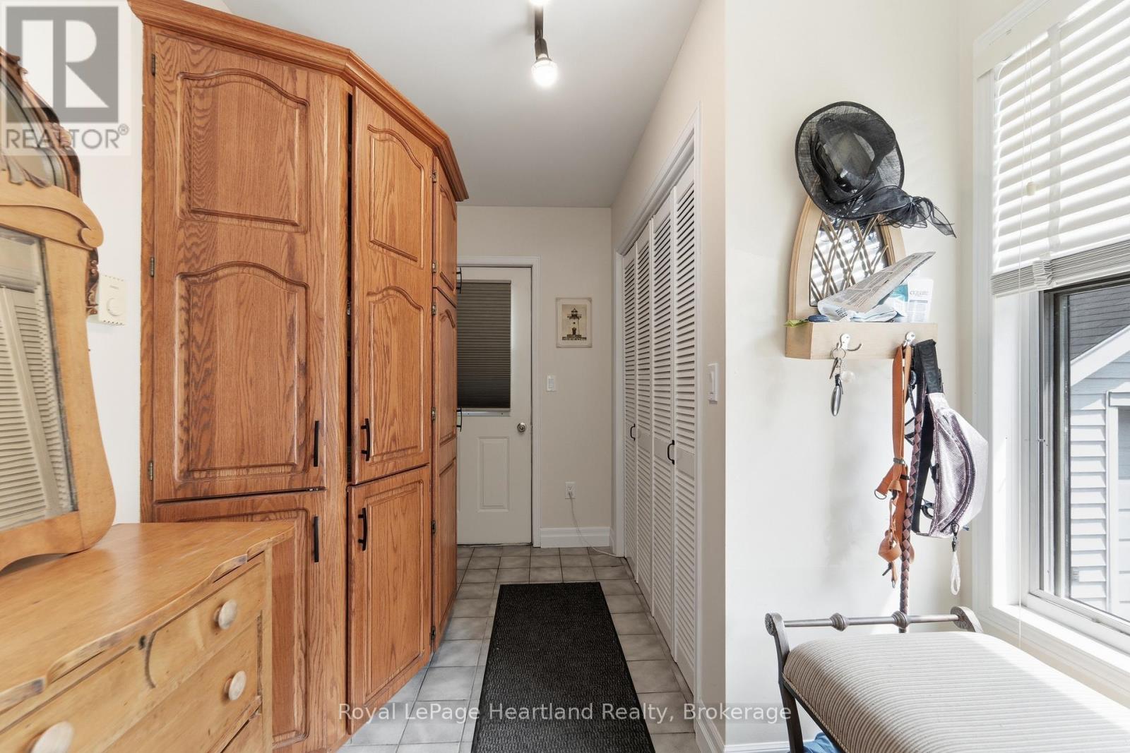187 CAMERON STREET - 17