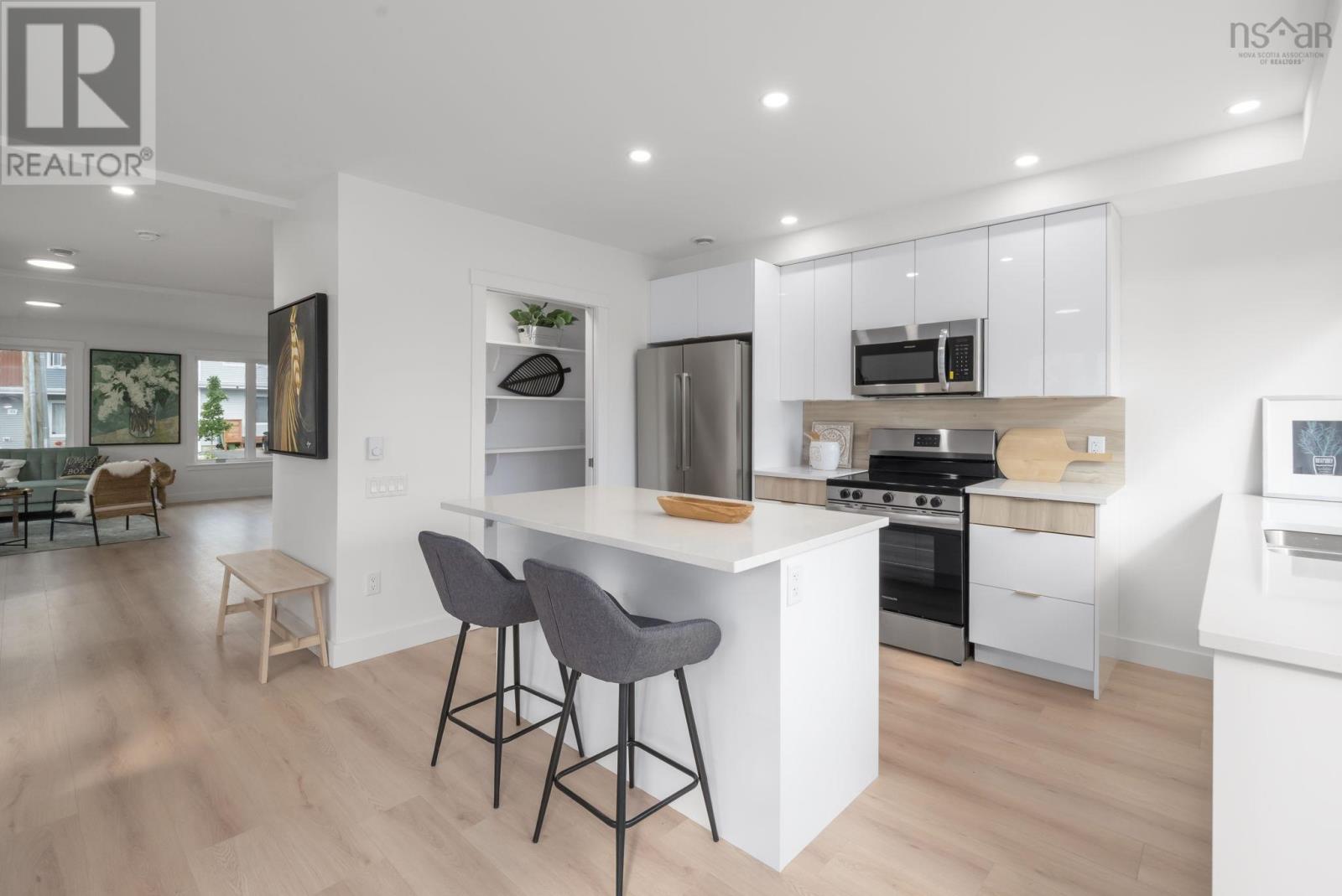 52 Berm Street - 15