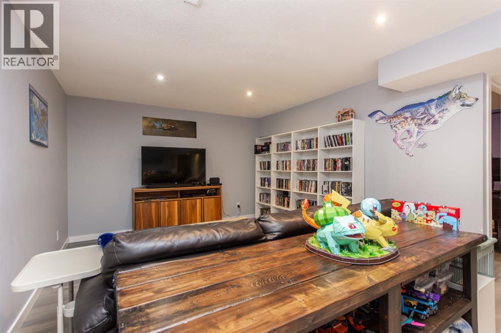6308 61 Avenue - Photo 16