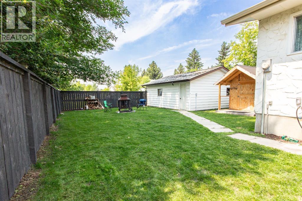 6308 61 Avenue - Photo 24