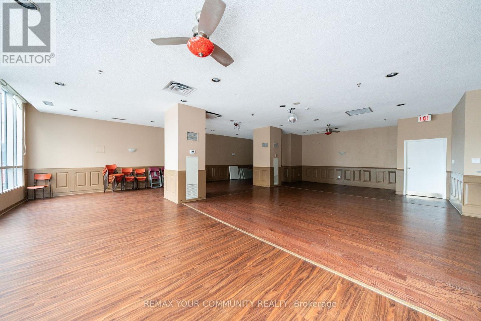 #1609 1470 MIDLAND AVENUE - 15