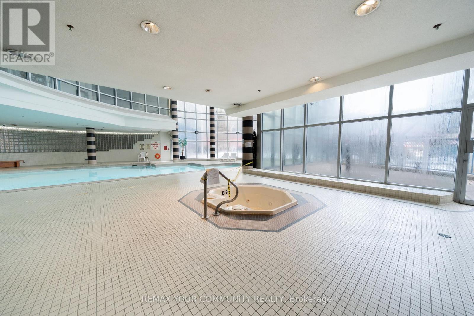 #1609 1470 MIDLAND AVENUE - 10