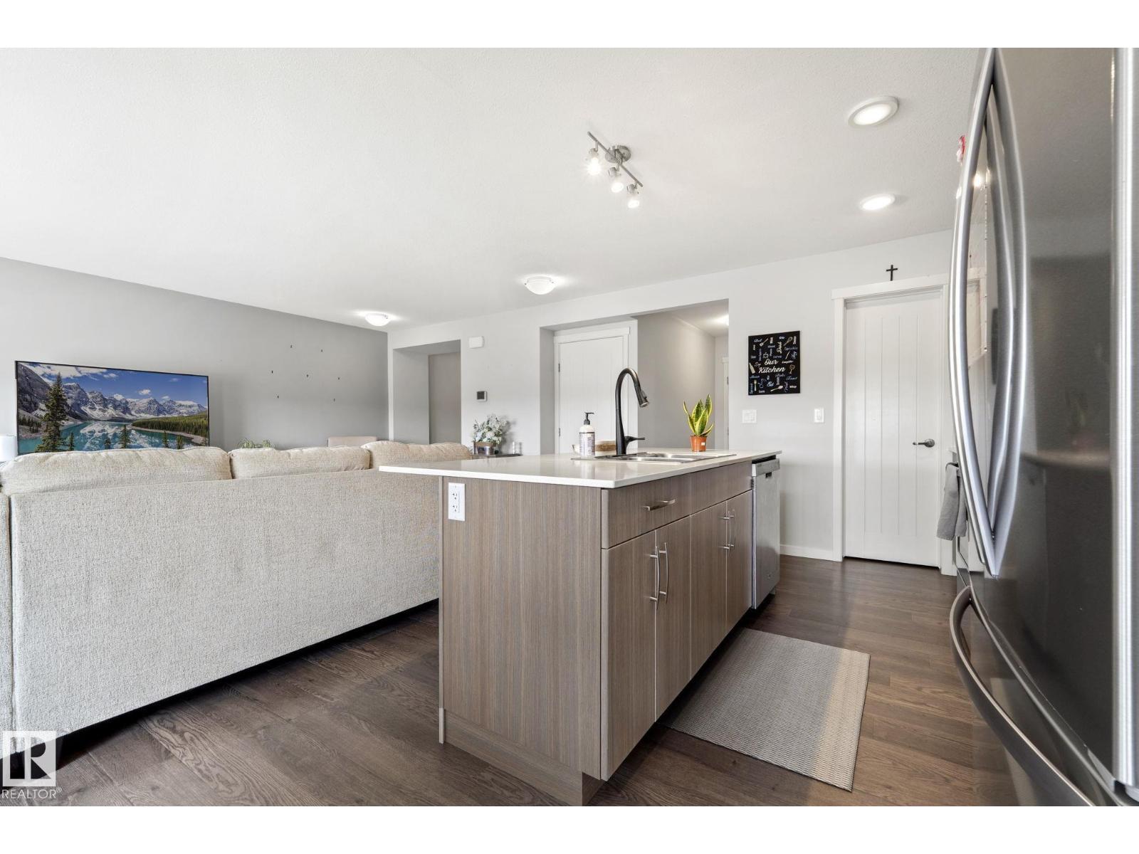 17308 49 Street NW - Photo 11