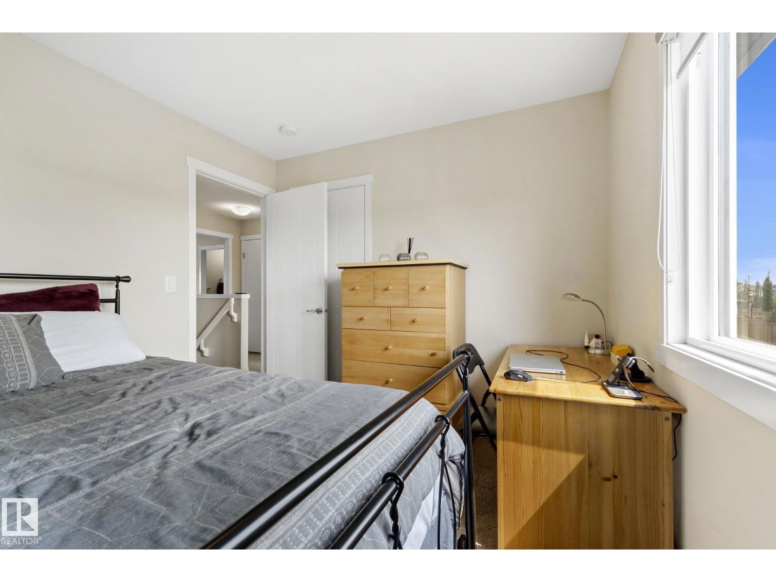 17308 49 ST NW - 33