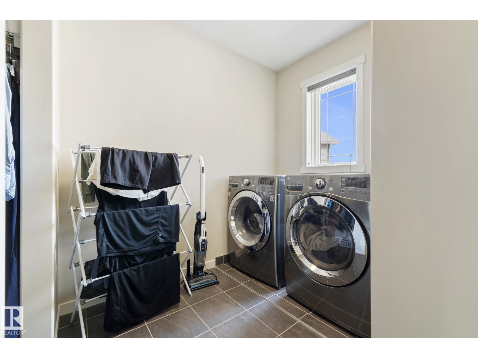 17308 49 ST NW - 34