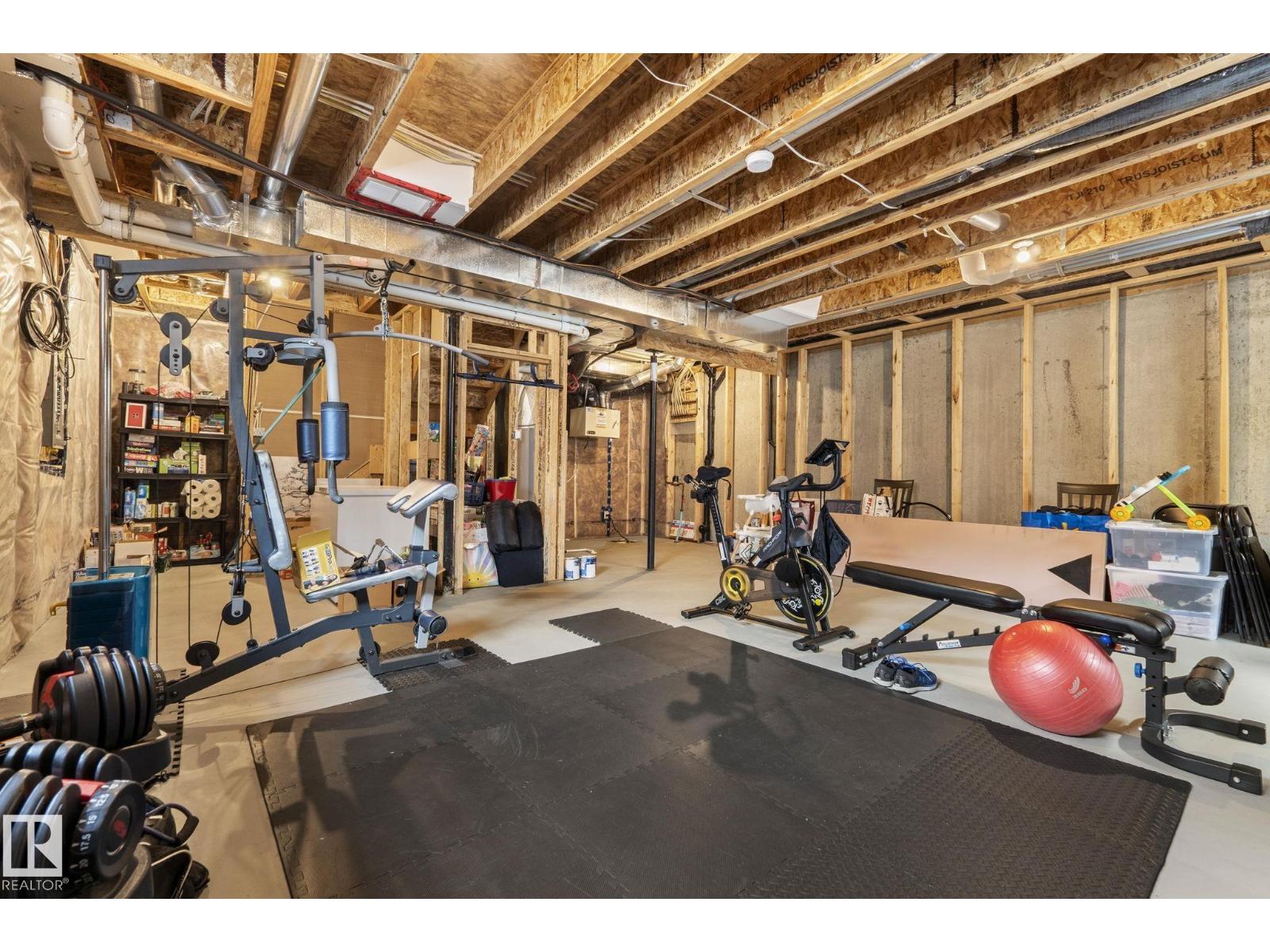 17308 49 Street NW - Photo 37
