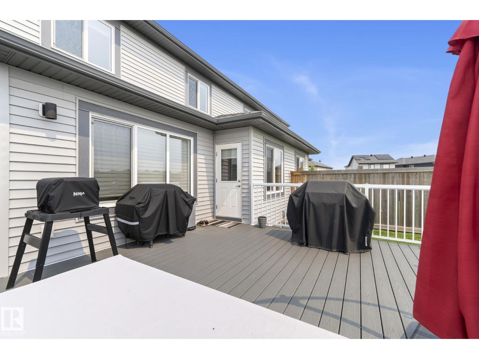 17308 49 Street NW - Photo 46