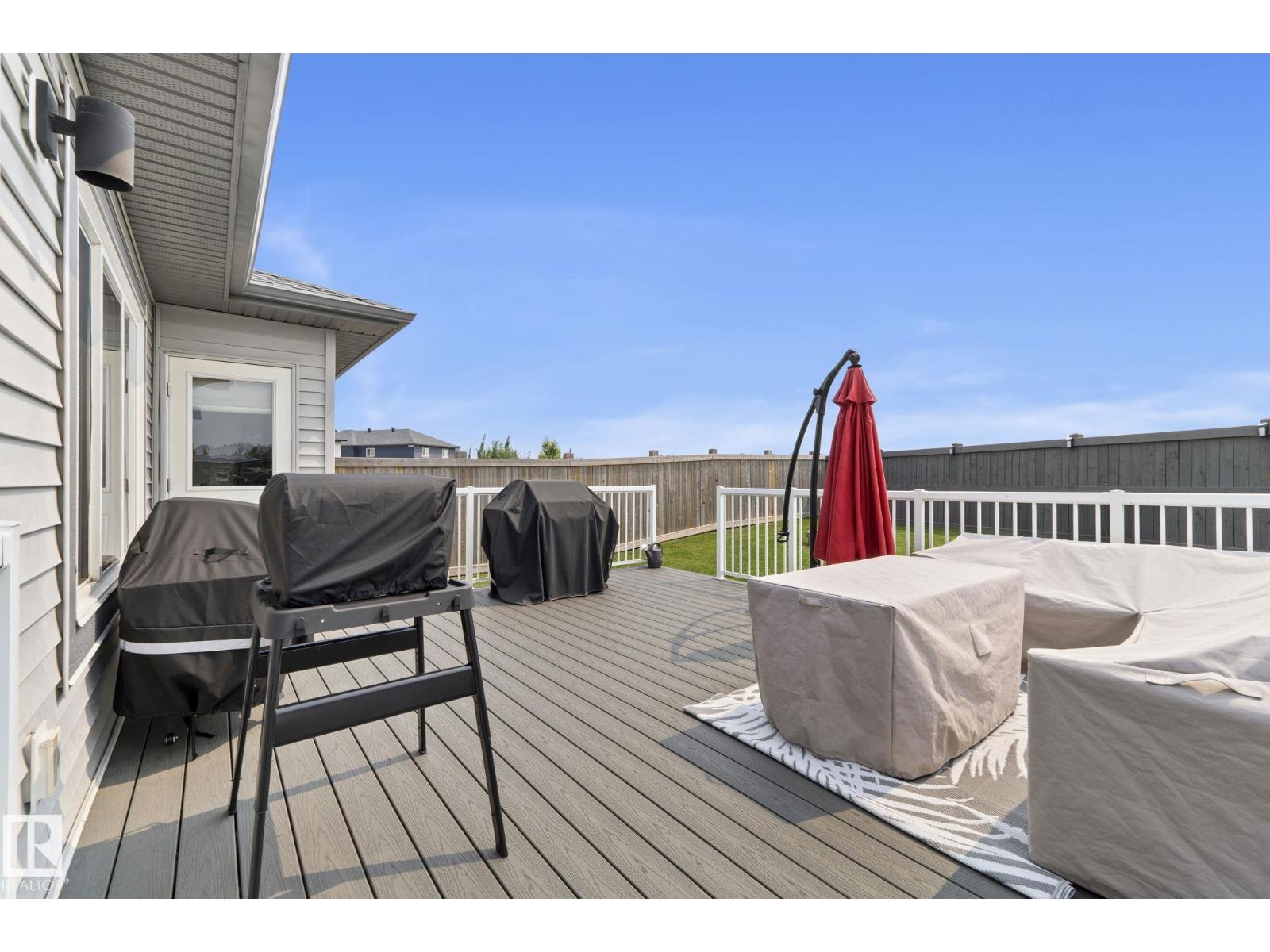 17308 49 Street NW - Photo 47
