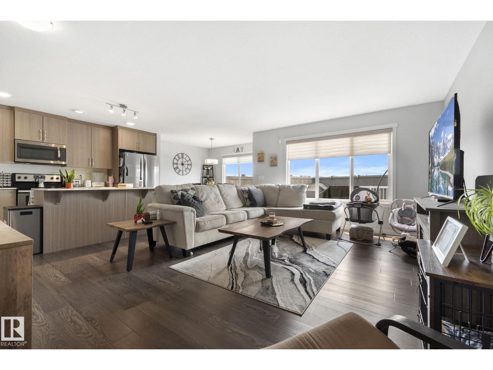 17308 49 Street NW - Photo 6