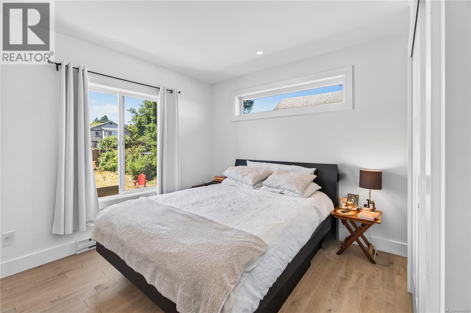 726 Haliburton St - Image 18