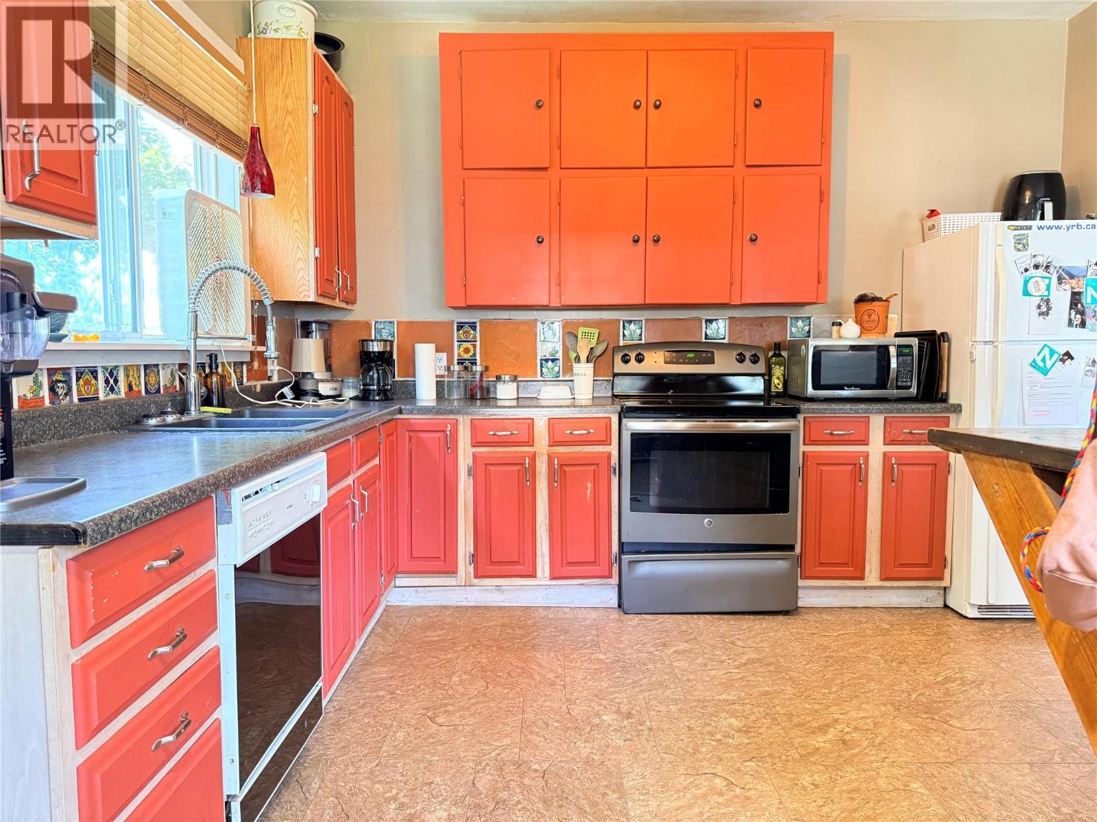 7727 RIVERSIDE Drive - Image 10