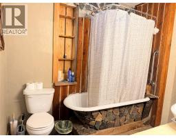 7727 Riverside Drive, Grand Forks, BC V0H1H0 Photo 16