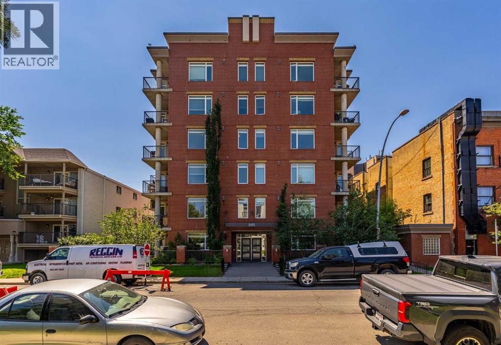 333 22 Avenue Southwest - Photo 23