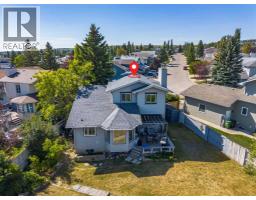 Primary Bedroom - 627 Macewan Valley Road Nw, Calgary, AB T3K3T3 Photo 8