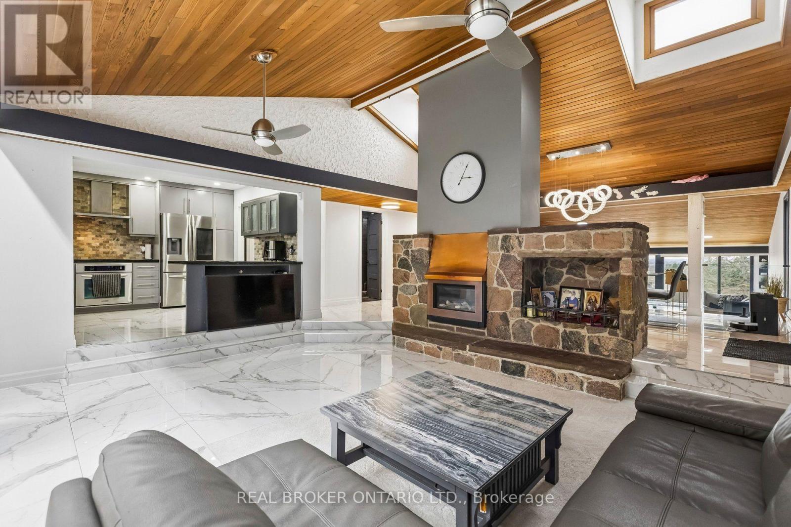 3 CHICOPEE TERRACE - 16