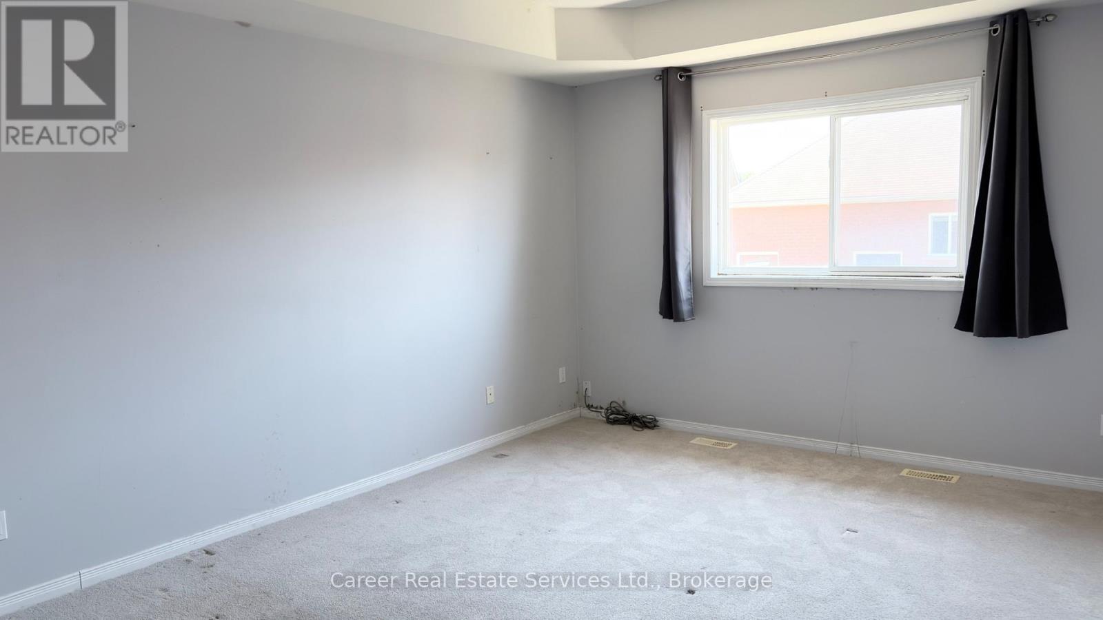 12 CRAGG CRESCENT - 19