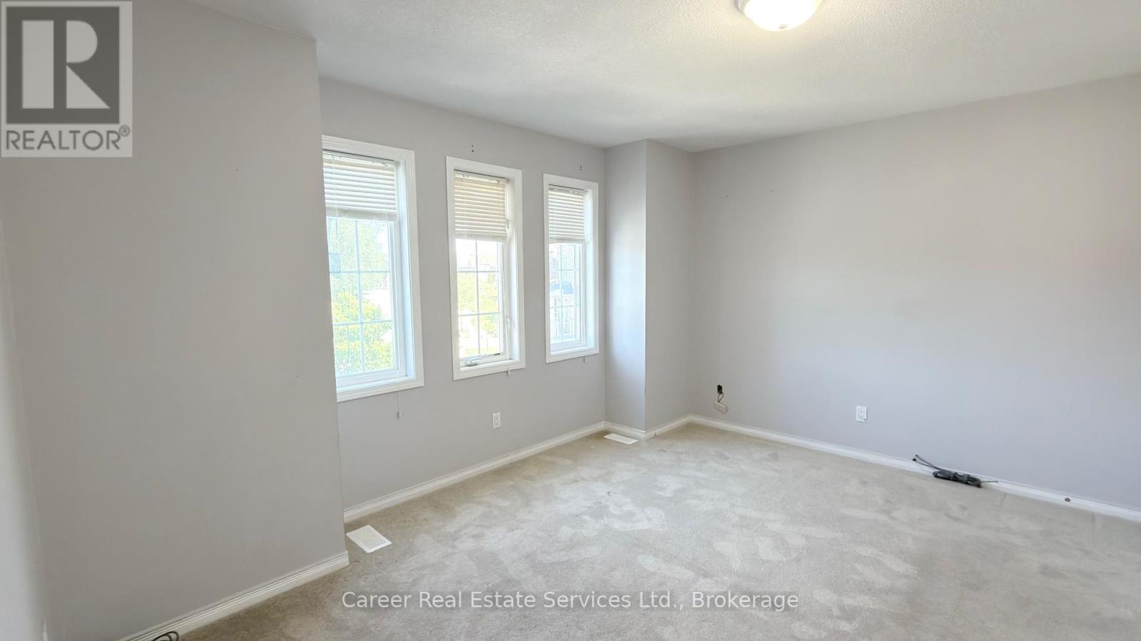 12 CRAGG CRESCENT - 14