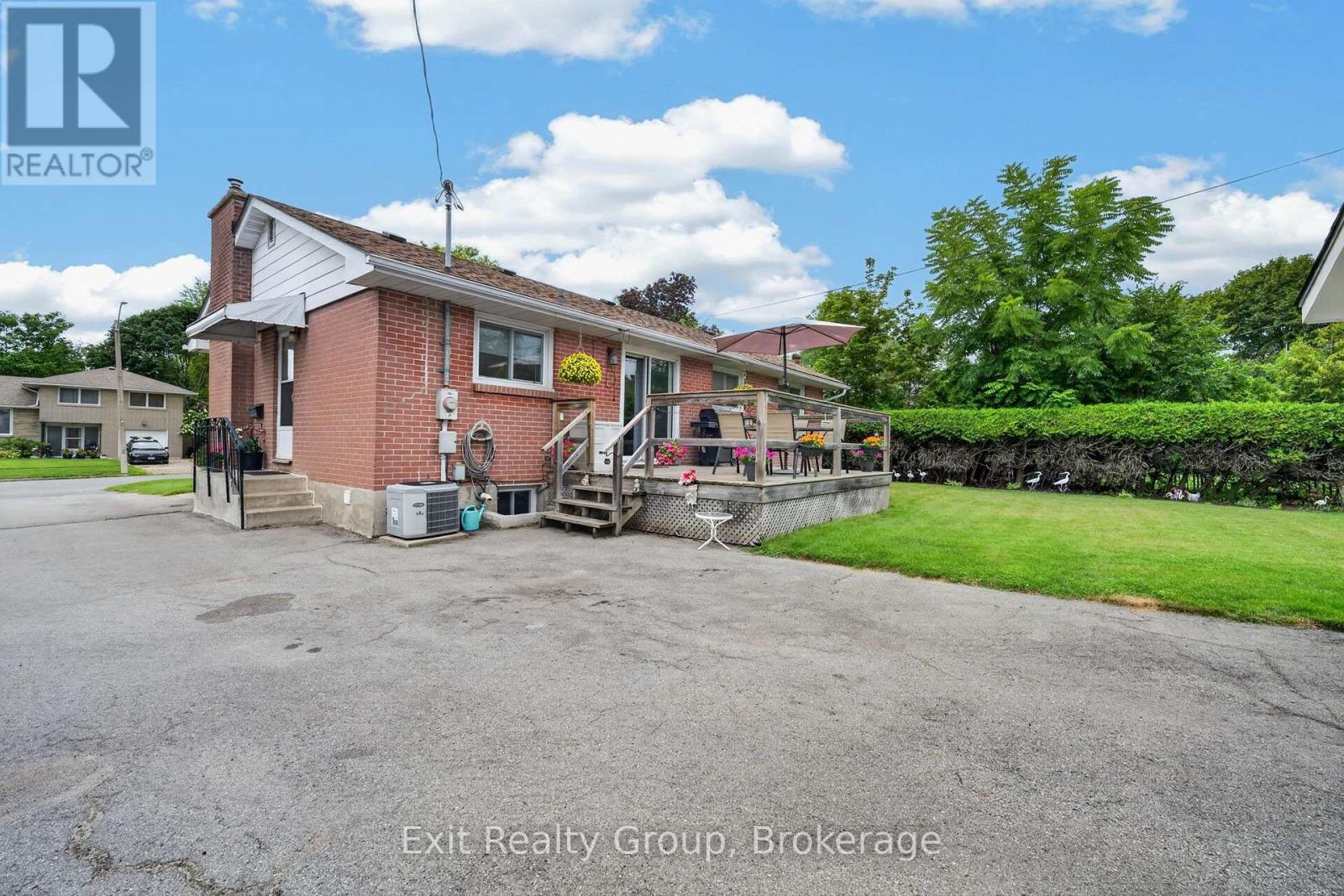 41 SECOND AVENUE - Image 37