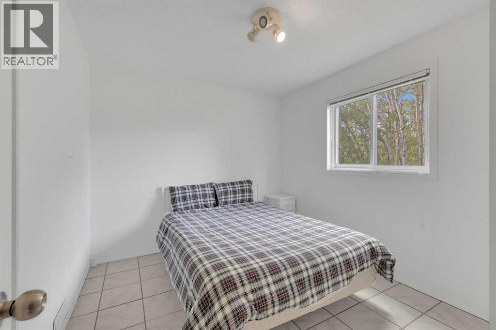 41238 Feltham Drive - Photo 16