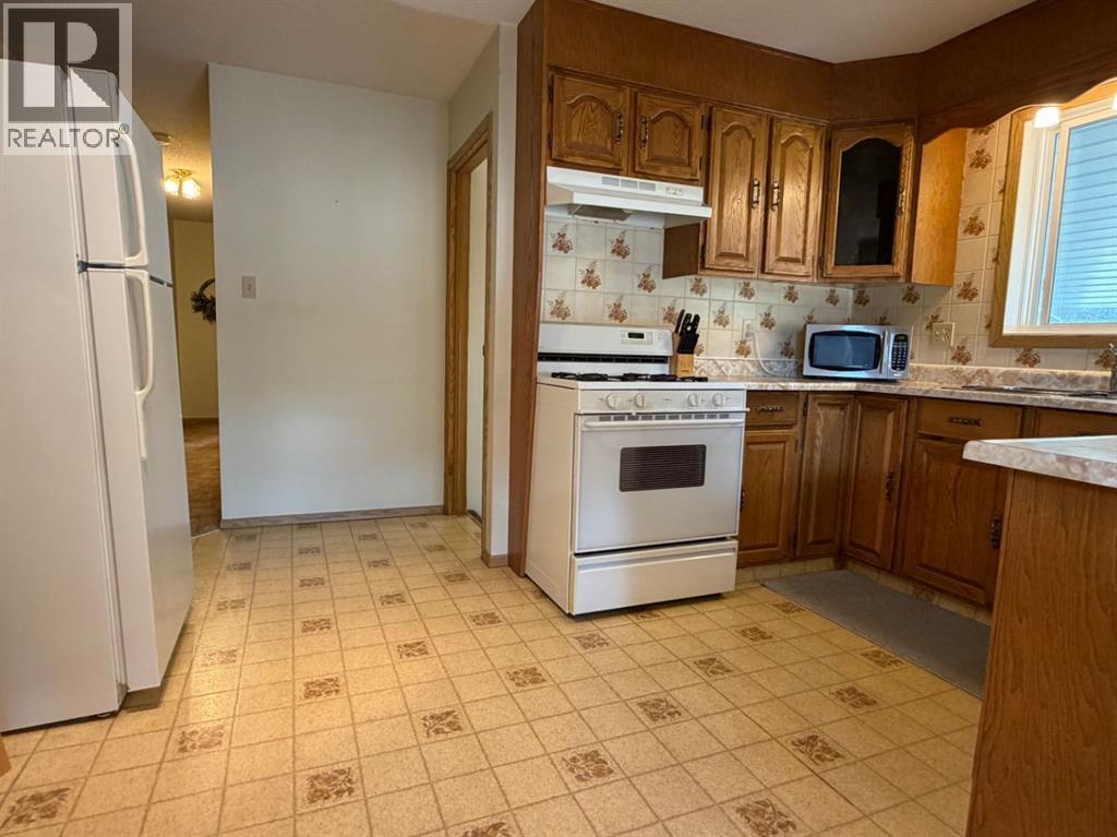 530 20 Street - Photo 5