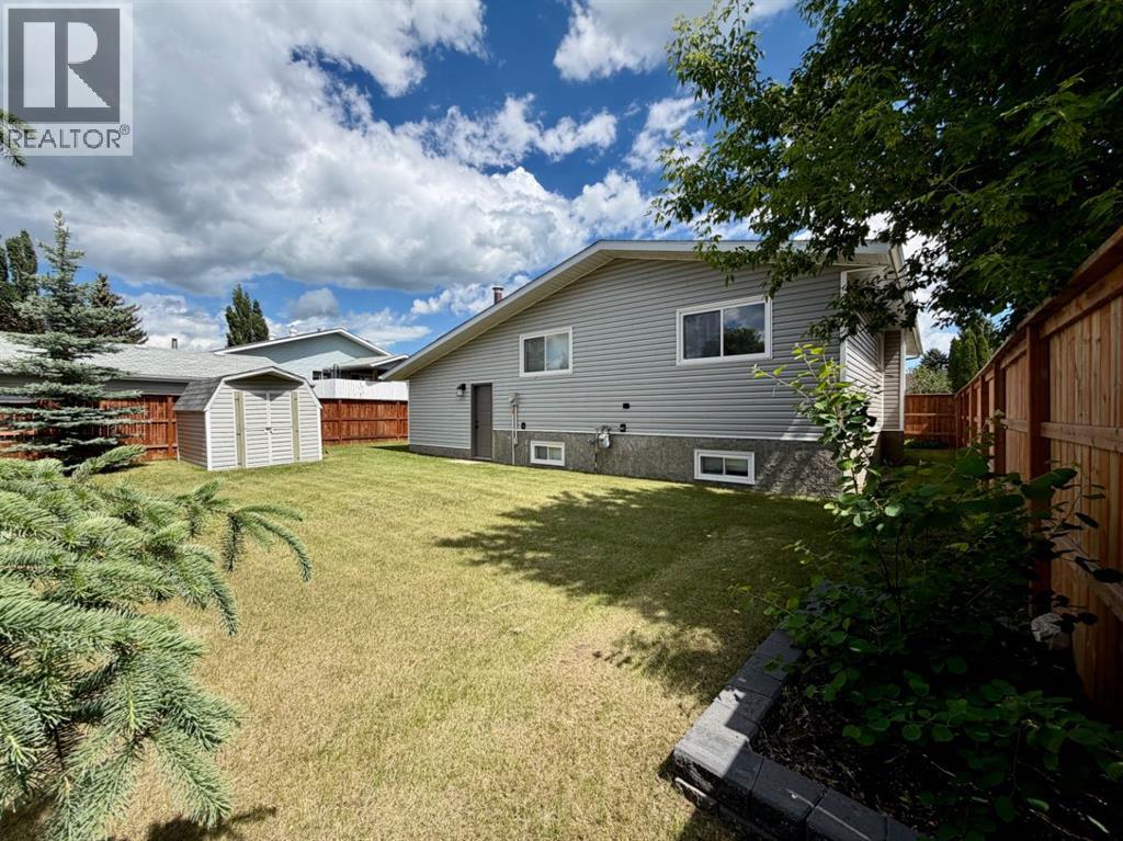 530 20 Street - Photo 32