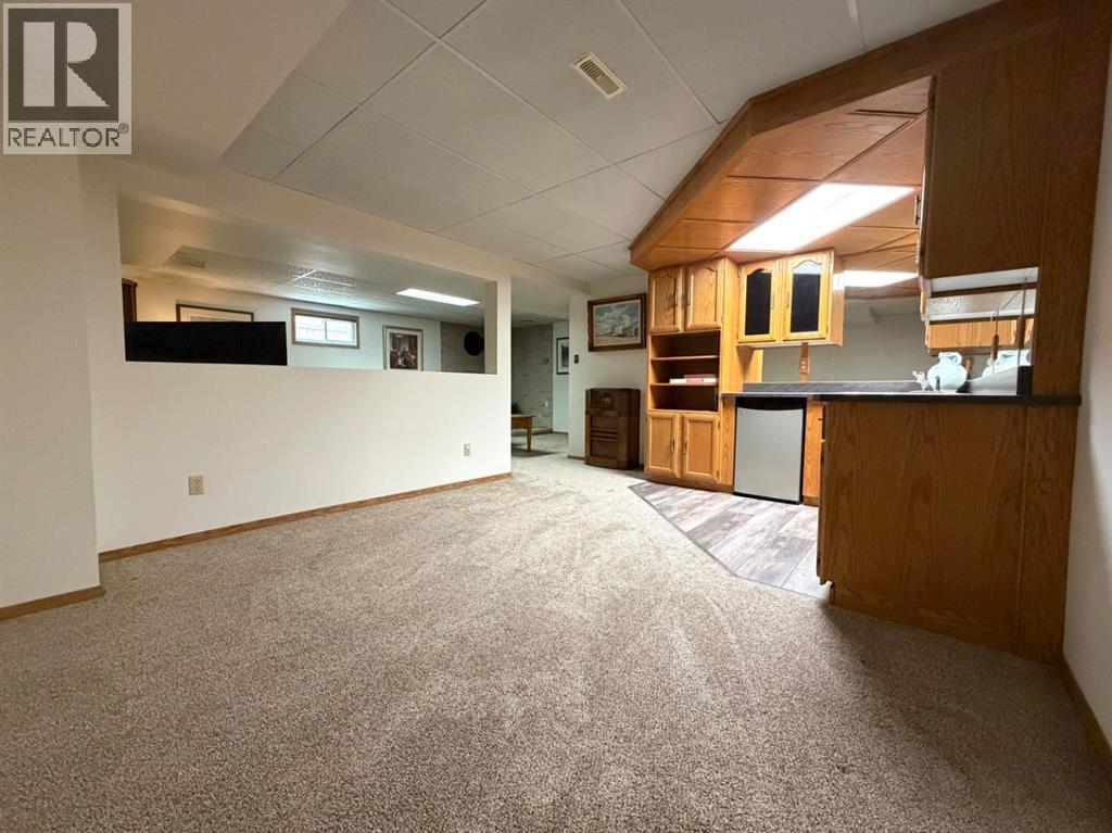 530 20 Street - Photo 24