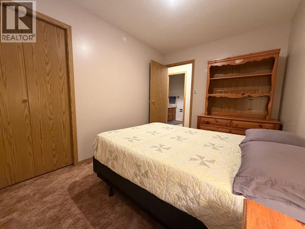 530 20 Street - Photo 12