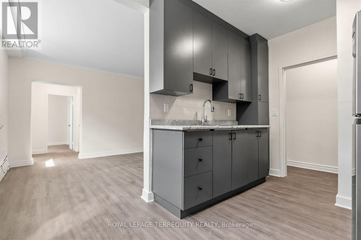 Photo of 2550 Keele Street
